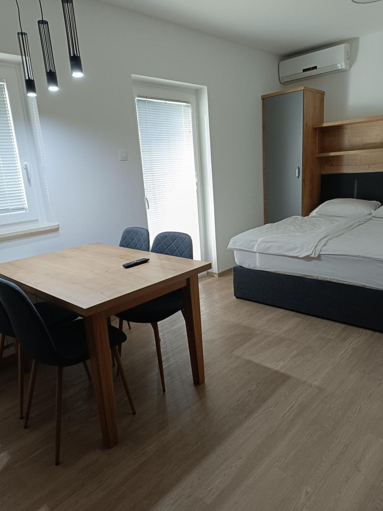 Guesthouse Haler Podcetrtek Bagian luar foto