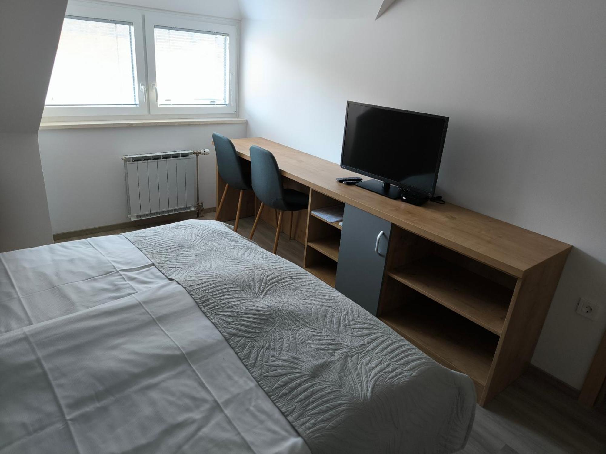 Guesthouse Haler Podcetrtek Bagian luar foto